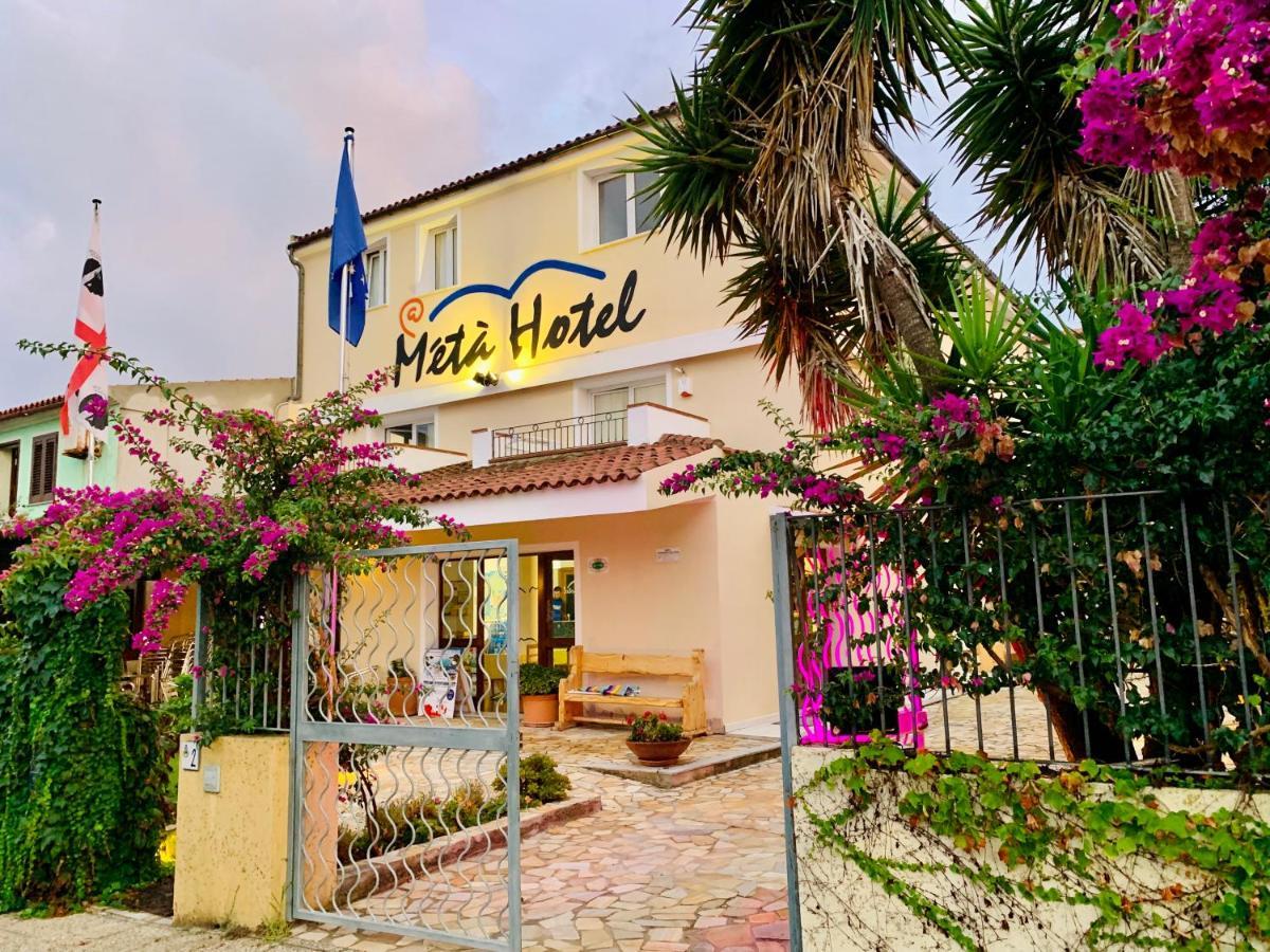 Meta Hotel Санта-Тереза-Галлура Екстер'єр фото